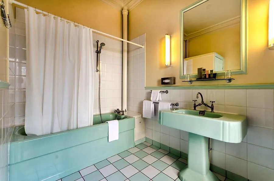Hotel Langlois Paris France