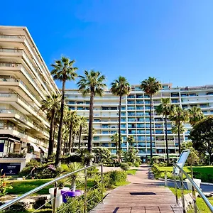 https://stayin-residences-du-grand-hotel.fr-provencehotel.com