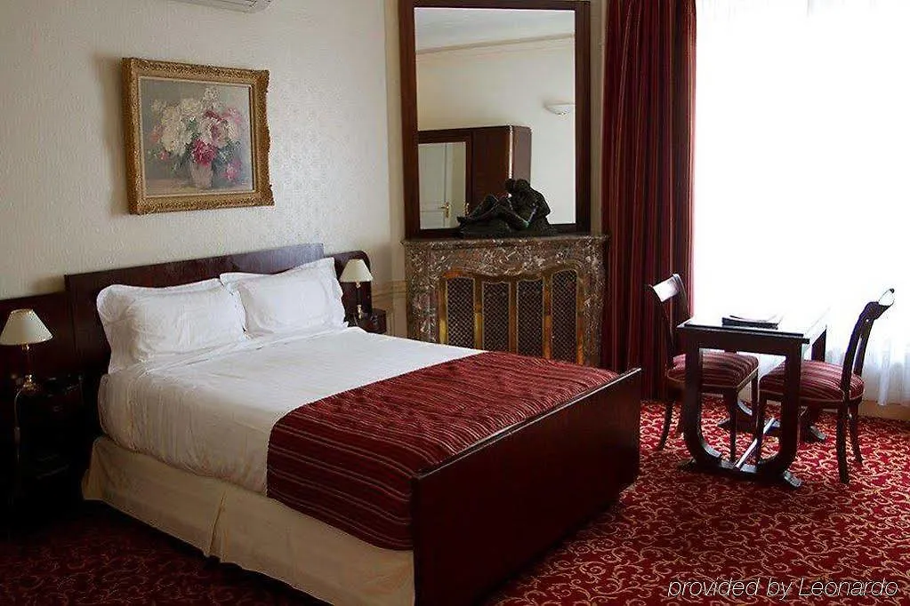 Hotel Langlois Paris