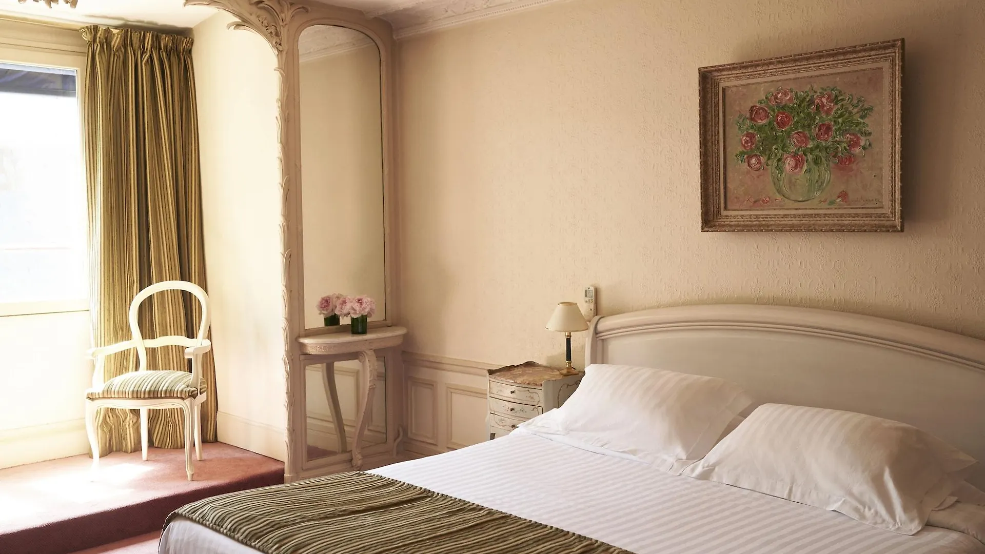 Hotel Langlois Париж