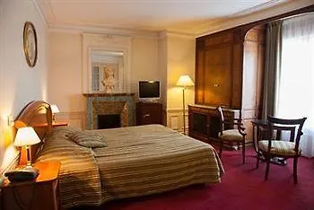 Hotel Langlois Париж