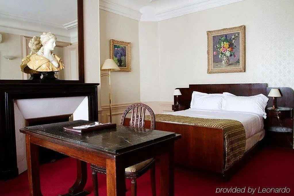 Hotel Langlois Париж 3*,  Франция